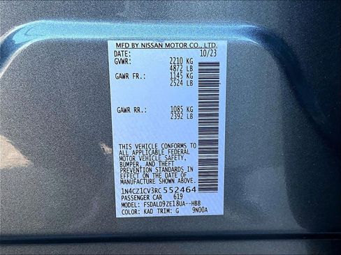 Certified 2024 Nissan Leaf SV Plus image 34