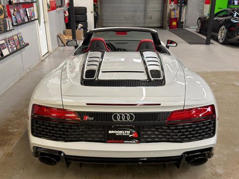 Used 2023 Audi R8 V10 performance RWD image 8