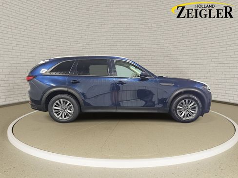 Used 2024 MAZDA CX-90 3.3 Turbo w/ Preferred Plus AWD/4WD image 4