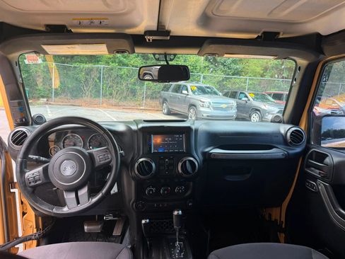 Used 2013 Jeep Wrangler Unlimited Sport AWD/4WD image 12