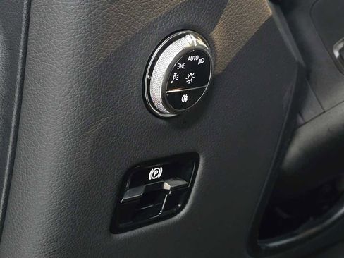 Certified 2026 Mercedes-Benz GLC 43 AMG 4MATIC image 25