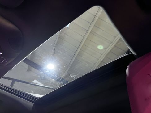 Used 2022 Maserati Ghibli Trofeo image 24