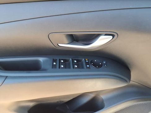 Used 2026 Hyundai Santa Cruz SE image 15