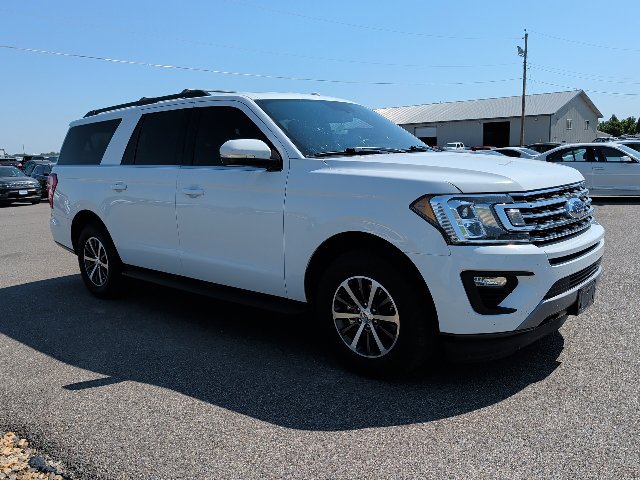 Used 2019 Ford Expedition Max XLT w/ Equipment Group 201A AWD/4WD image 2