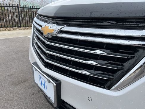 Used 2022 Chevrolet Equinox Premier image 14