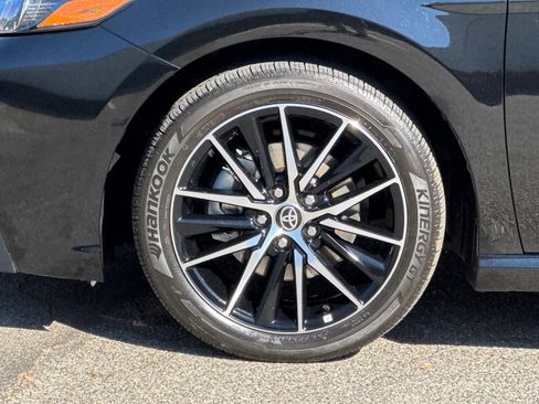 Used 2024 Toyota Camry SE image 23