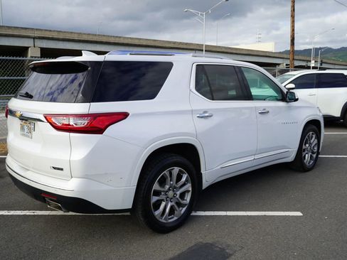 Used 2018 Chevrolet Traverse Premier w/ Driver Confidence II Package image 27