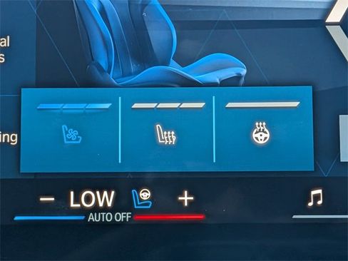 Used 2025 BMW M4 xDrive Competition w/ Executive Package image 23