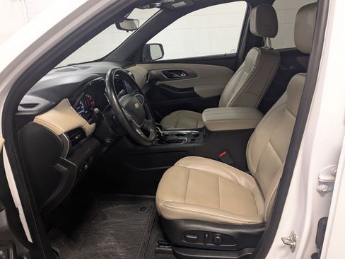 Used 2023 Chevrolet Traverse Premier w/ LPO, Floor Liner Package AWD/4WD image 23