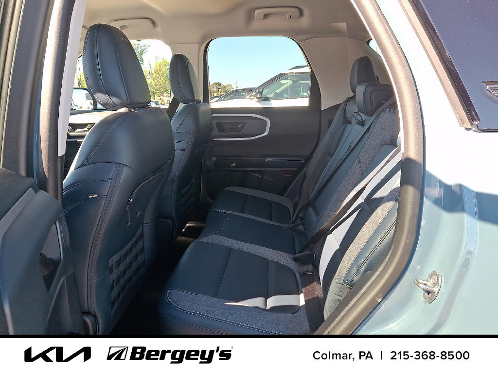 Used 2022 Ford Bronco Sport Outer Banks w/ Tech Package AWD/4WD image 12