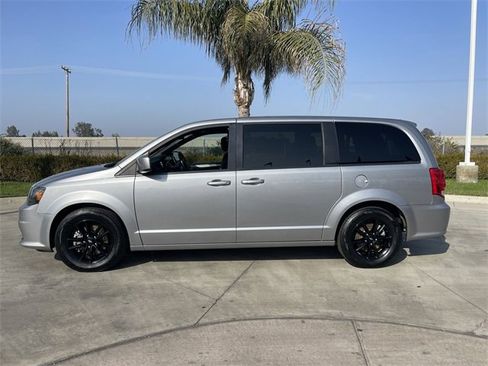 Used 2019 Dodge Grand Caravan GT image 5
