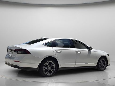 Used 2024 Honda Accord EX image 7