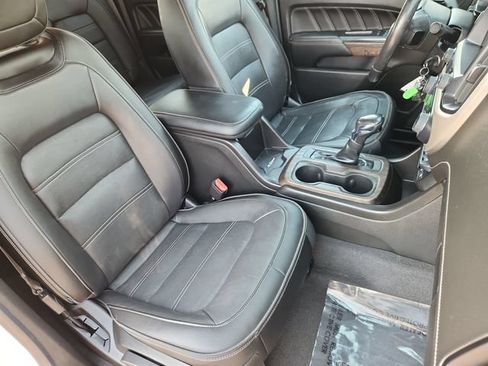 Used 2022 GMC Canyon Denali AWD/4WD image 12