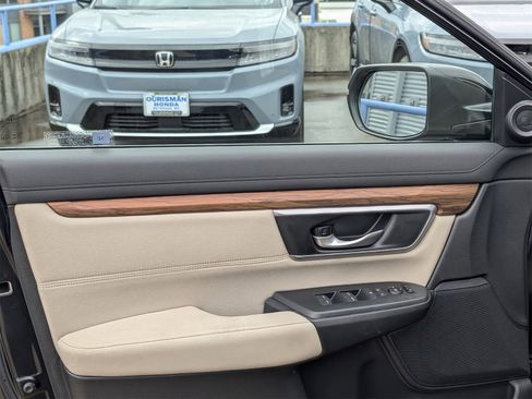 Used 2017 Honda CR-V EX image 14