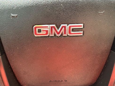 Used 2014 GMC Terrain SLE FWD image 20