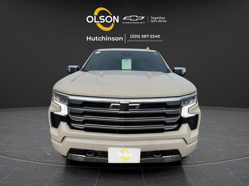 New 2026 Chevrolet Silverado 1500 High Country AWD/4WD image 8