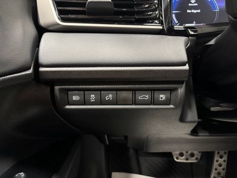 Used 2026 Toyota Camry XSE FWD image 17