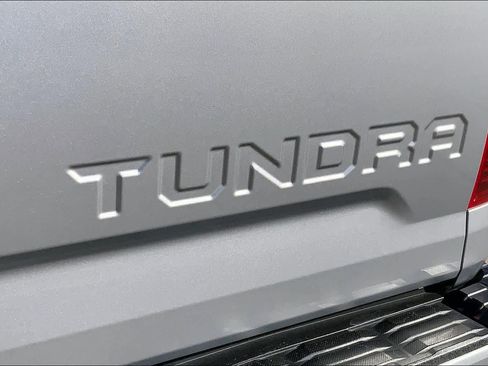 Used 2014 Toyota Tundra 1794 Edition image 29
