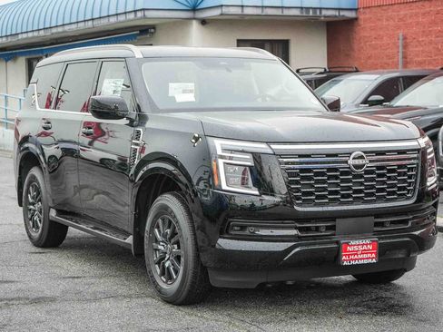 New 2026 Nissan Armada SV image 4
