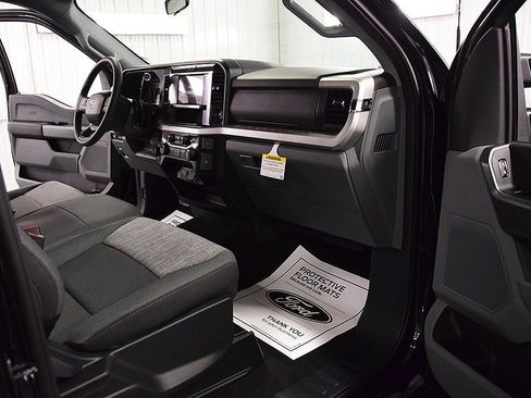 New 2026 Ford F350 XLT w/ 360-Degree Camera Package image 28