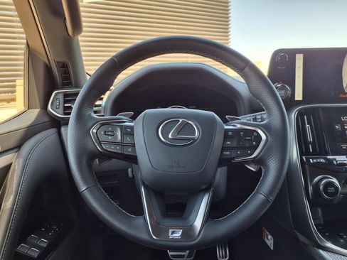 Used 2025 Lexus LX 600 F Sport AWD/4WD image 21