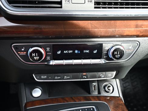 Used 2019 Audi Q5 2.0T Premium Plus image 20