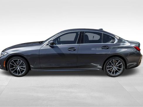 Used 2019 BMW 330i xDrive Sedan w/ Premium Package AWD/4WD image 9