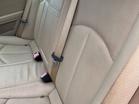 Used 2009 Mercedes-Benz E 350 4MATIC Sedan image 18