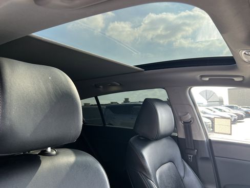 Used 2019 Kia Sportage SX image 17