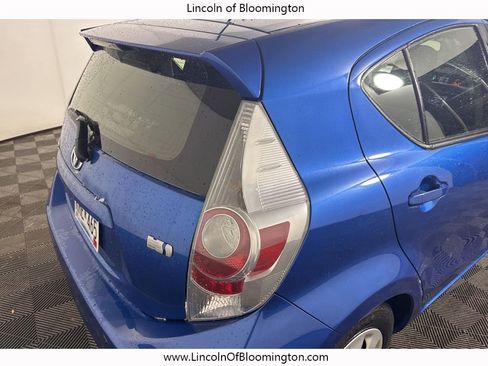 Used 2014 Toyota Prius C One image 20