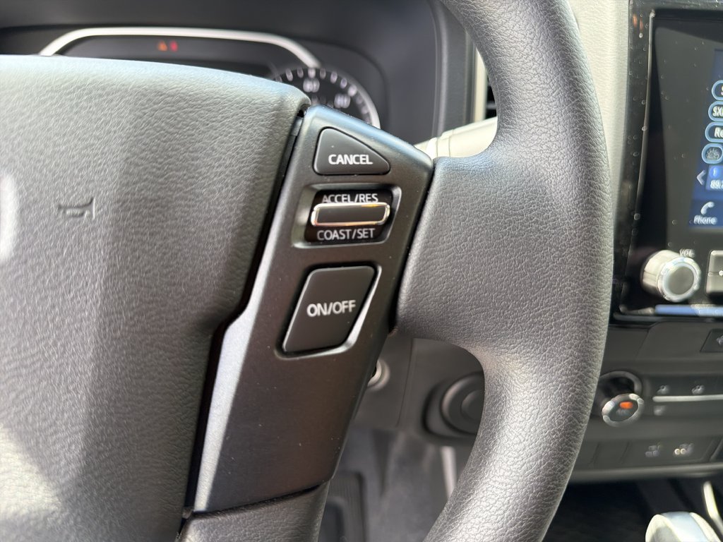 Used 2024 Nissan Frontier SV w/ Tow Package RWD image 30