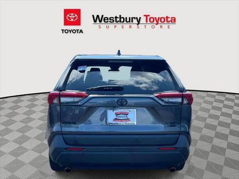 Certified 2023 Toyota RAV4 LE AWD/4WD image 8