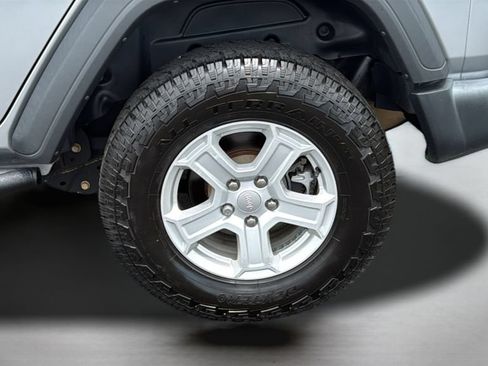 Used 2020 Jeep Wrangler Unlimited Sport S AWD/4WD image 22