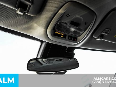 Used 2025 Chevrolet Trax LT w/ LT Convenience Package image 60