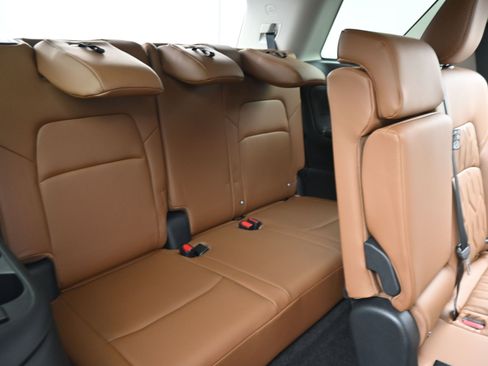 New 2026 Nissan Pathfinder Platinum AWD/4WD image 21