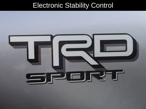 Used 2025 Toyota Tacoma TRD Sport image 7