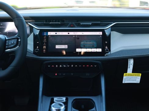 New 2026 Jeep Cherokee Laredo AWD/4WD image 24