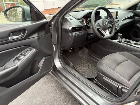 Certified 2021 Nissan Altima 2.5 S image 16