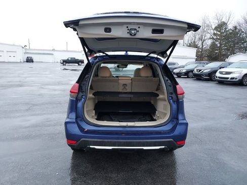 Used 2018 Nissan Rogue SL w/ Premium Package image 23