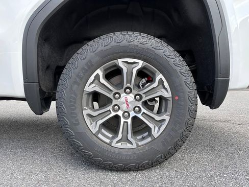 New 2026 GMC Sierra 1500 SLE AWD/4WD image 40