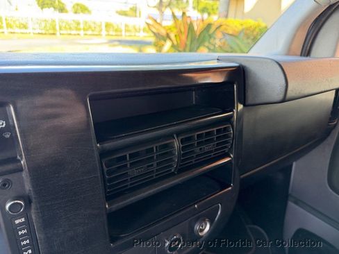 Used 2013 GMC Savana 1500 RWD image 44
