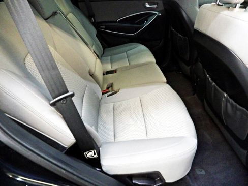 Used 2018 Hyundai Santa Fe Sport AWD/4WD image 14