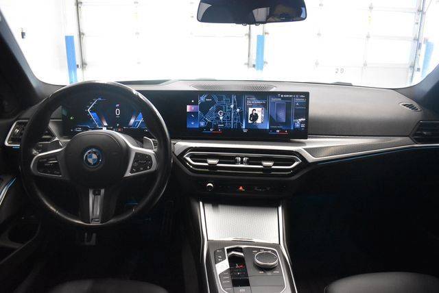 Used 2023 BMW 330e xDrive w/ M Sport Package AWD/4WD image 5