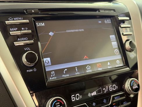 Used 2018 Nissan Murano Platinum w/ Cargo Package image 26