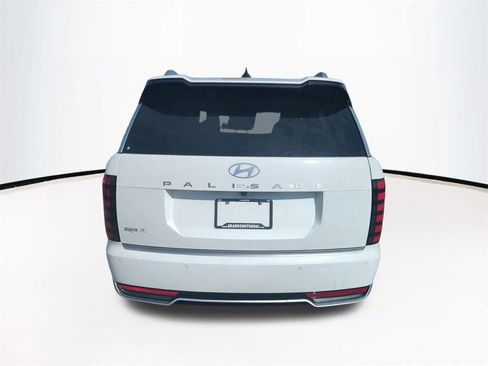 New 2026 Hyundai Palisade Calligraphy FWD image 6