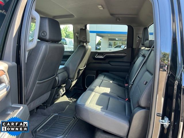 Used 2023 GMC Sierra 1500 SLT w/ X31 Off-Road Package AWD/4WD image 11