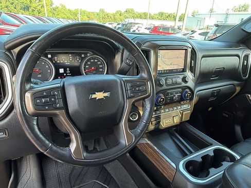 Used 2021 Chevrolet Silverado 1500 High Country w/ Technology Package AWD/4WD image 23