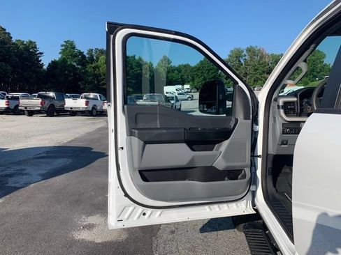 Certified 2026 Ford F350 XL w/ XL Chrome Package AWD/4WD image 31
