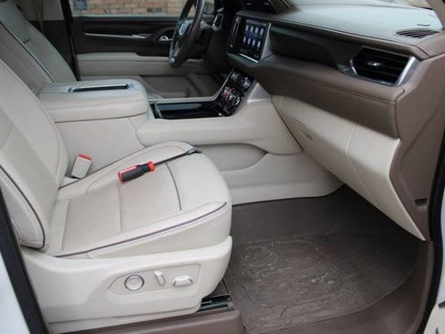 Used 2021 GMC Yukon Denali image 18