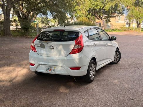 Used 2016 Hyundai Accent SE FWD image 5
